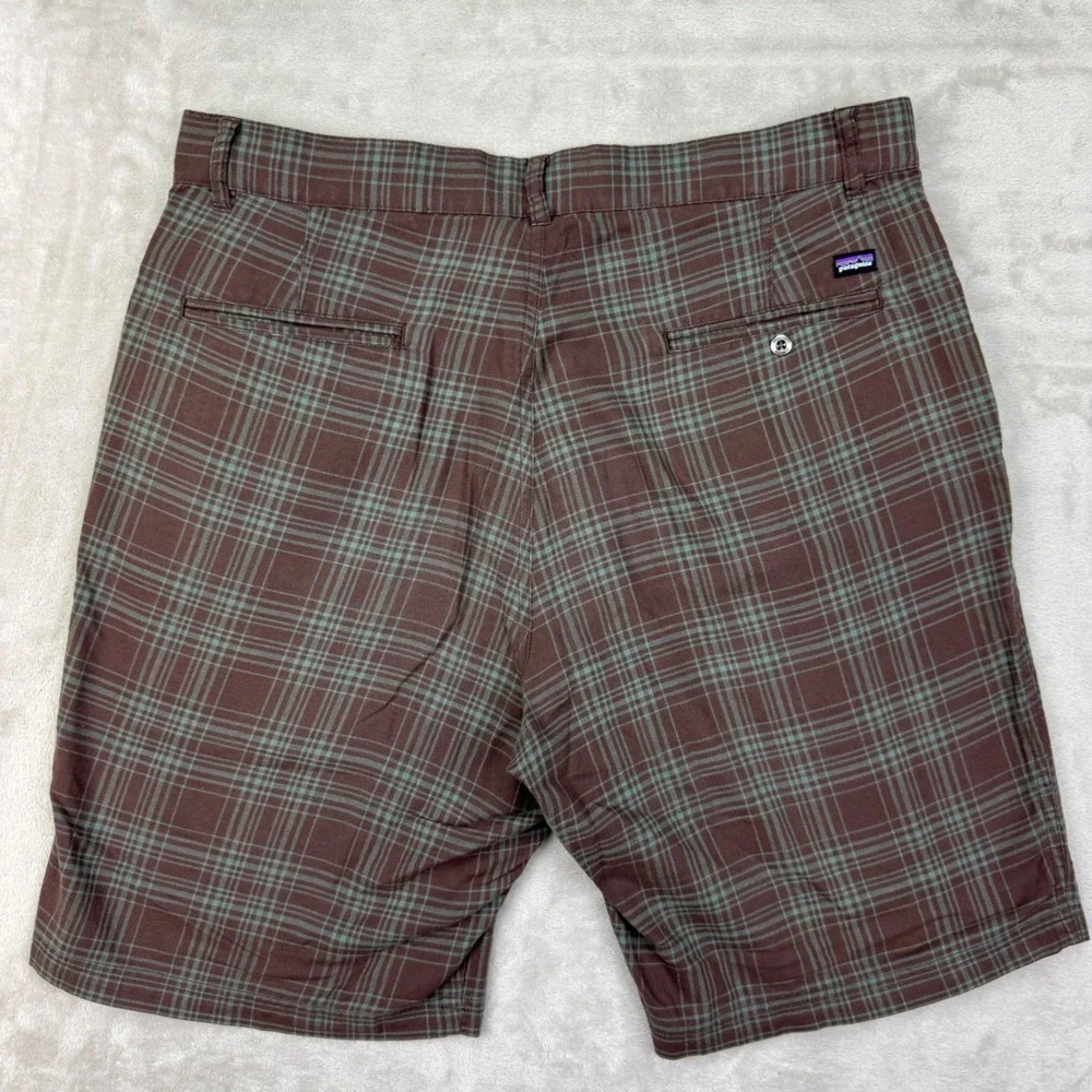 Patagonia‎ Shorts Mens 34 Brown Plaid Organic Cotton Casual Hiking Golf Prep